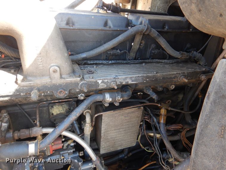 image for item JS9665 1996 International 9400 GLR  dump truck