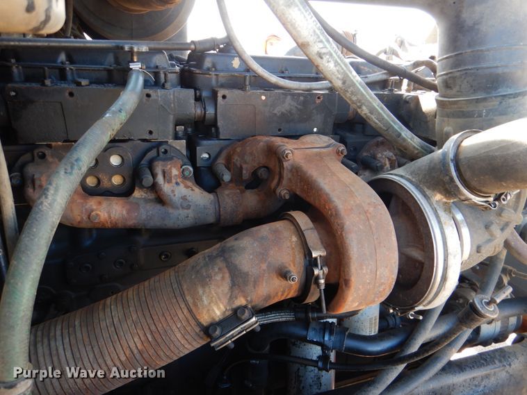 image for item JS9665 1996 International 9400 GLR  dump truck