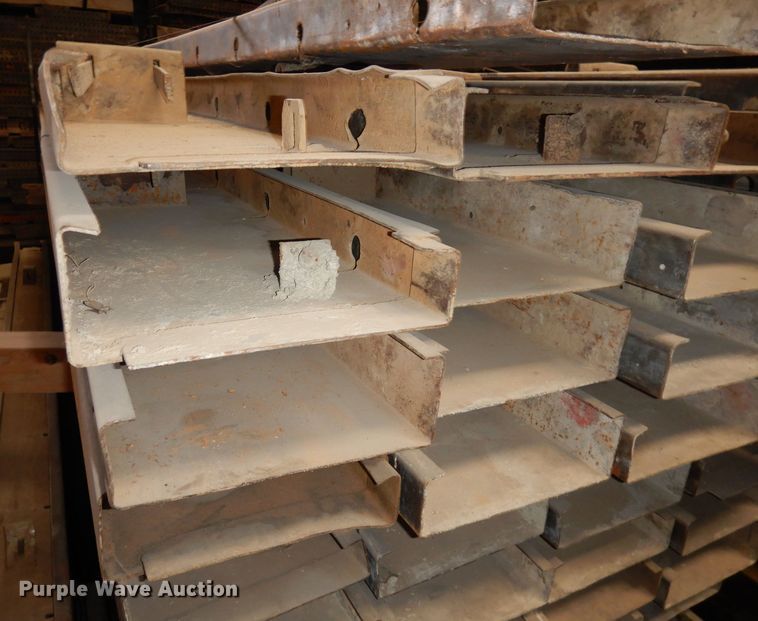 image for item JV9304 (156) Ridgid steel concrete forms