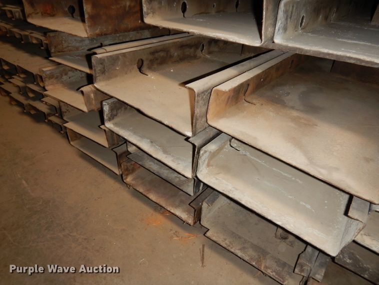 image for item JV9304 (156) Ridgid steel concrete forms