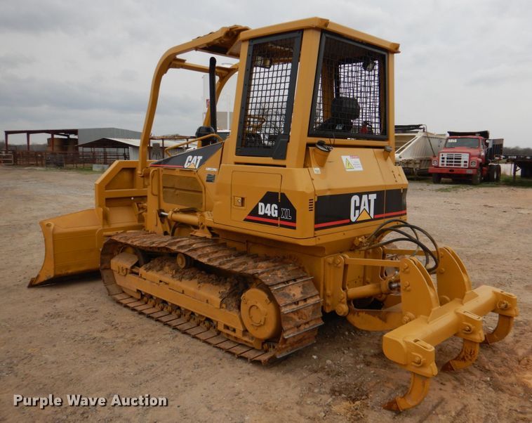 image for item KP9263 2006 Caterpillar D4G XL  dozer