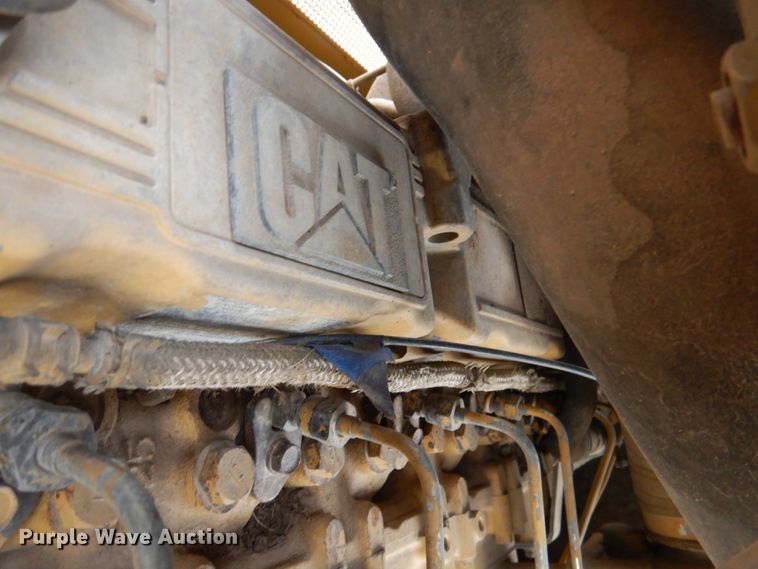 image for item KP9263 2006 Caterpillar D4G XL  dozer