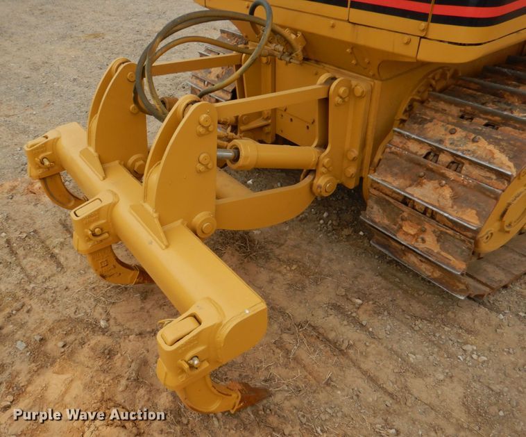 image for item KP9263 2006 Caterpillar D4G XL  dozer