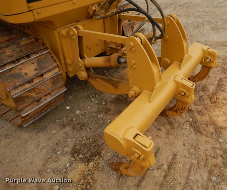 image for item KP9263 2006 Caterpillar D4G XL  dozer