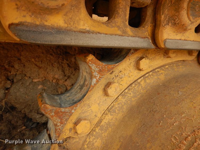 image for item KP9263 2006 Caterpillar D4G XL  dozer