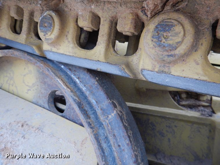 image for item KP9263 2006 Caterpillar D4G XL  dozer