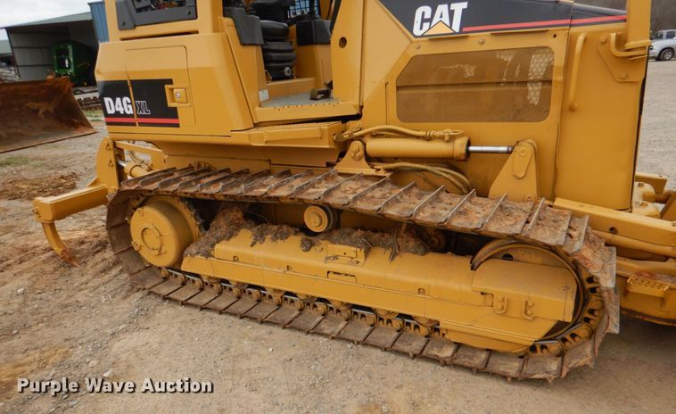 image for item KP9263 2006 Caterpillar D4G XL  dozer