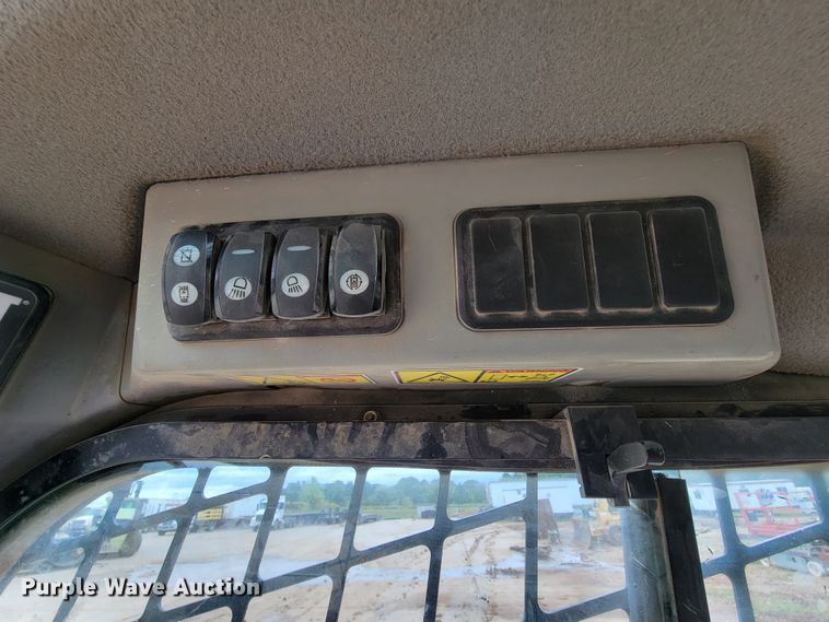 image for item KQ9253 2014 Caterpillar 299D  tracked skid steer loader