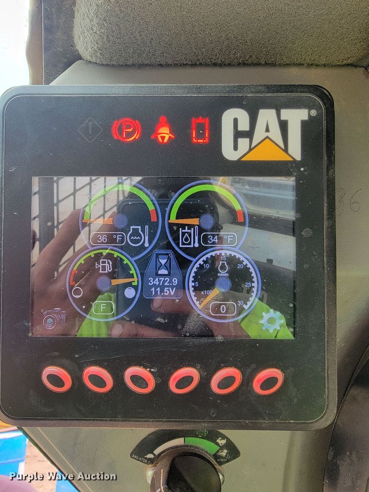 image for item KQ9253 2014 Caterpillar 299D  tracked skid steer loader