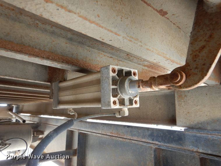 image for item LJ9820 2010 Martin ASPUP  end dump pup trailer