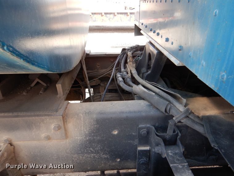 image for item LJ9823 1994 Kenworth T800  dump truck