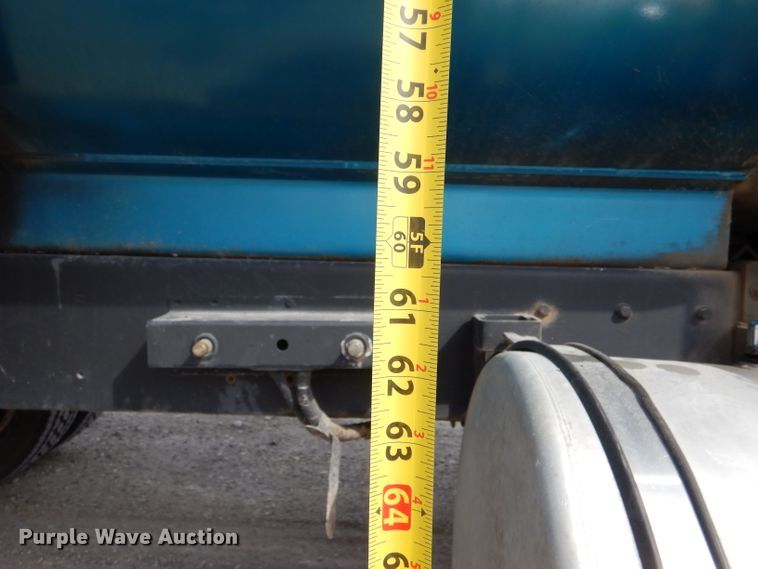 image for item LJ9823 1994 Kenworth T800  dump truck