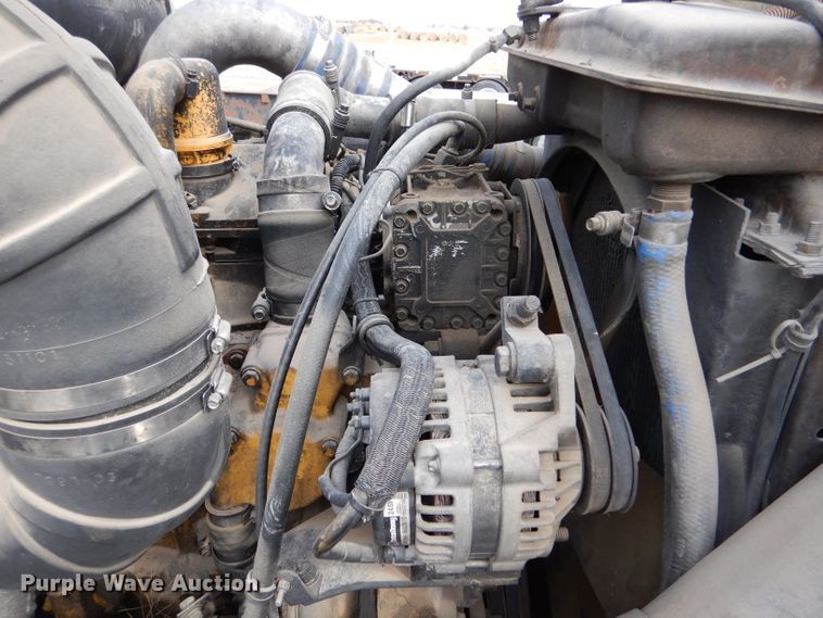 image for item LJ9823 1994 Kenworth T800  dump truck