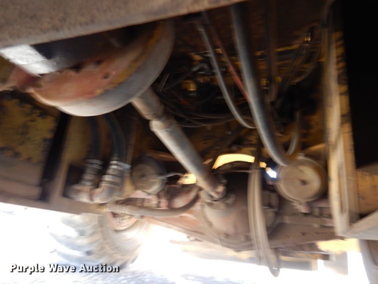 image for item LJ9824 1985 Pettibone PP300  forklift