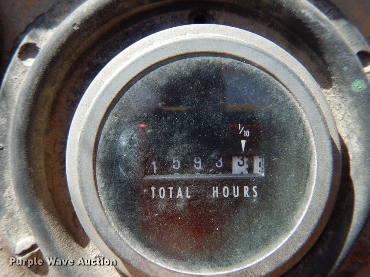 image for item LJ9824 1985 Pettibone PP300  forklift