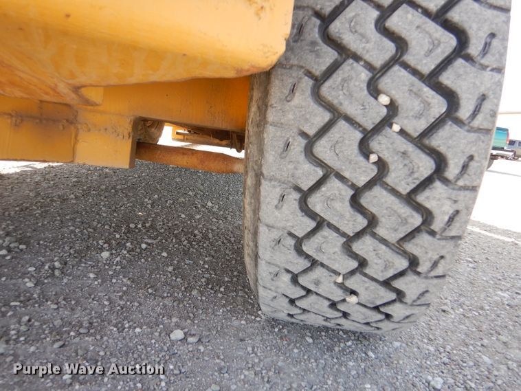 image for item LJ9824 1985 Pettibone PP300  forklift