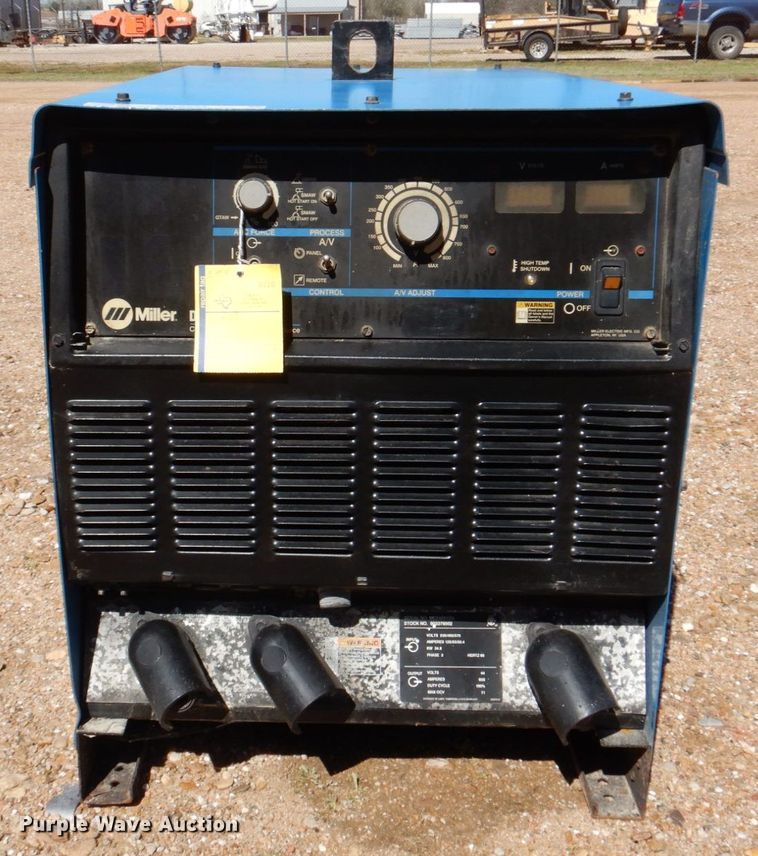 image for item MK9534 (2) Miller Dimesion 652 welders