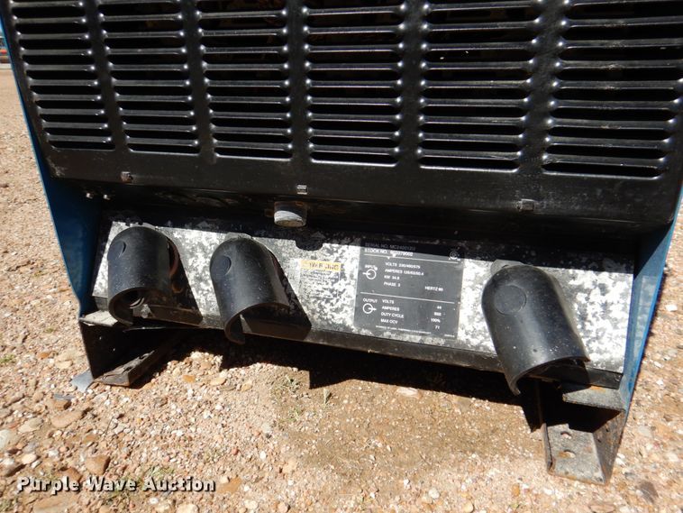 image for item MK9534 (2) Miller Dimesion 652 welders