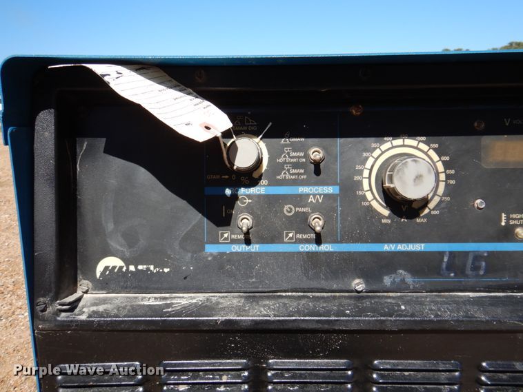 image for item MK9534 (2) Miller Dimesion 652 welders