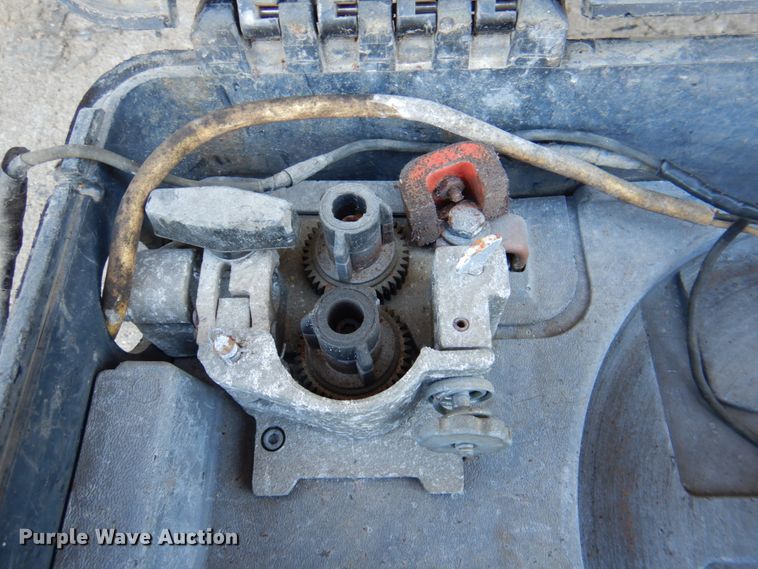 image for item MK9539 (5) Miller Suitcase X-Treme 12 VS wire feeders