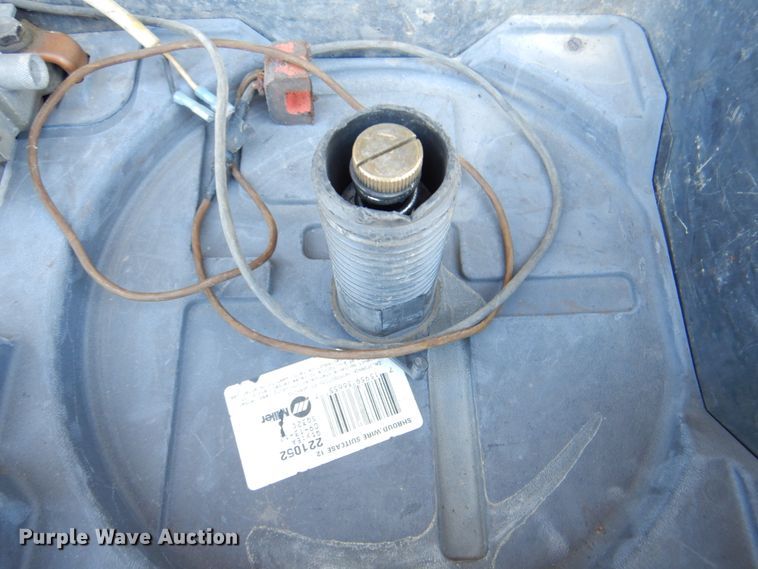 image for item MK9539 (5) Miller Suitcase X-Treme 12 VS wire feeders