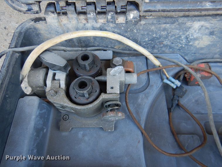 image for item MK9539 (5) Miller Suitcase X-Treme 12 VS wire feeders