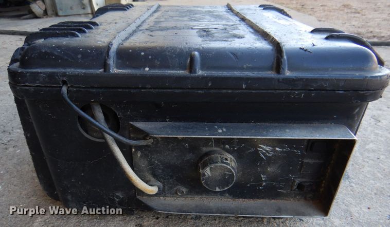 image for item MK9539 (5) Miller Suitcase X-Treme 12 VS wire feeders