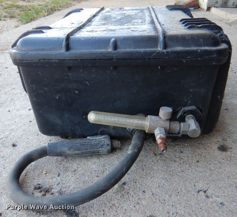 image for item MK9539 (5) Miller Suitcase X-Treme 12 VS wire feeders