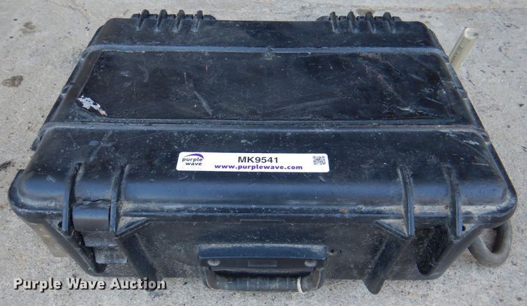 image for item MK9539 (5) Miller Suitcase X-Treme 12 VS wire feeders