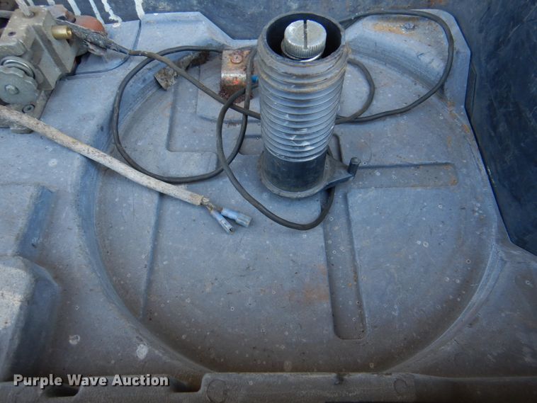 image for item MK9539 (5) Miller Suitcase X-Treme 12 VS wire feeders