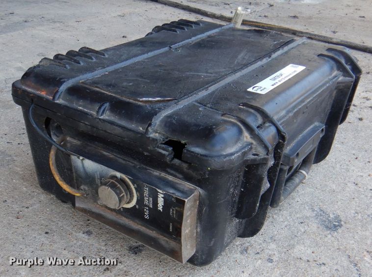 image for item MK9539 (5) Miller Suitcase X-Treme 12 VS wire feeders