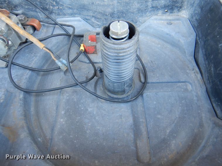 image for item MK9539 (5) Miller Suitcase X-Treme 12 VS wire feeders