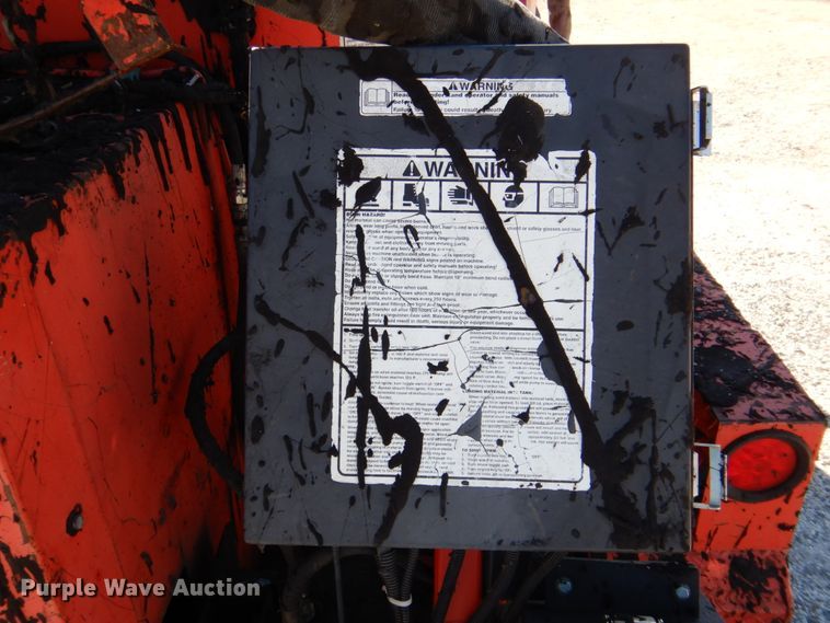 image for item MK9544 2008 Crafco E-Z 1000 Series II  melter applicator