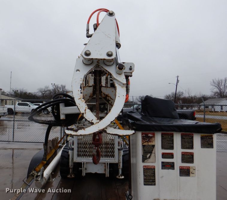 image for item MK9552 2006 Altec DB35  mini digger derrick