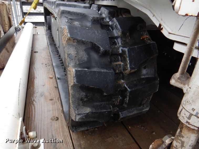 image for item MK9552 2006 Altec DB35  mini digger derrick