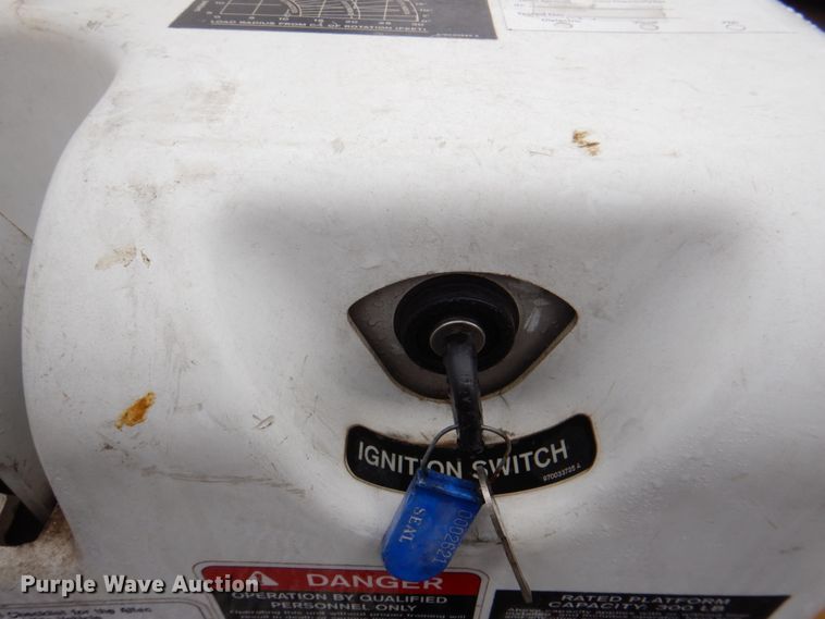 image for item MK9552 2006 Altec DB35  mini digger derrick