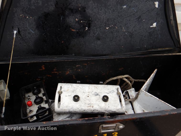 image for item MK9552 2006 Altec DB35  mini digger derrick