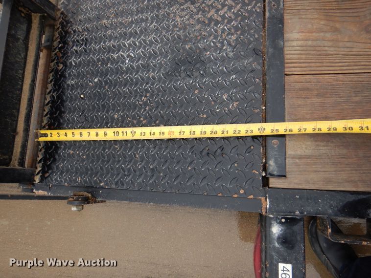 image for item MK9552 2006 Altec DB35  mini digger derrick