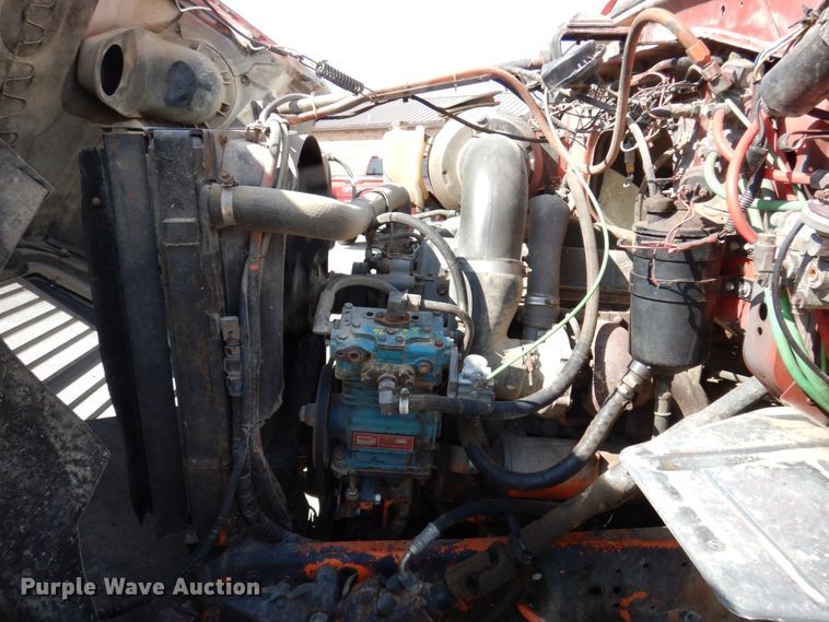 image for item MU9531 1988 Ford L8000  dump truck