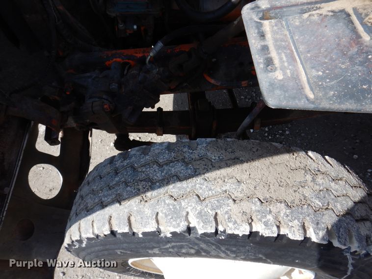 image for item MU9531 1988 Ford L8000  dump truck