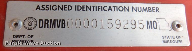 image for item MU9531 1988 Ford L8000  dump truck