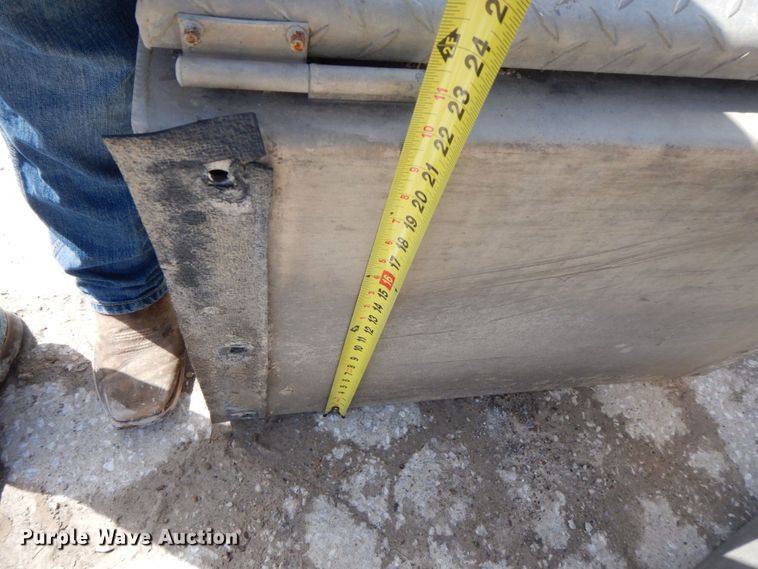 image for item MU9532 (3) toolboxes