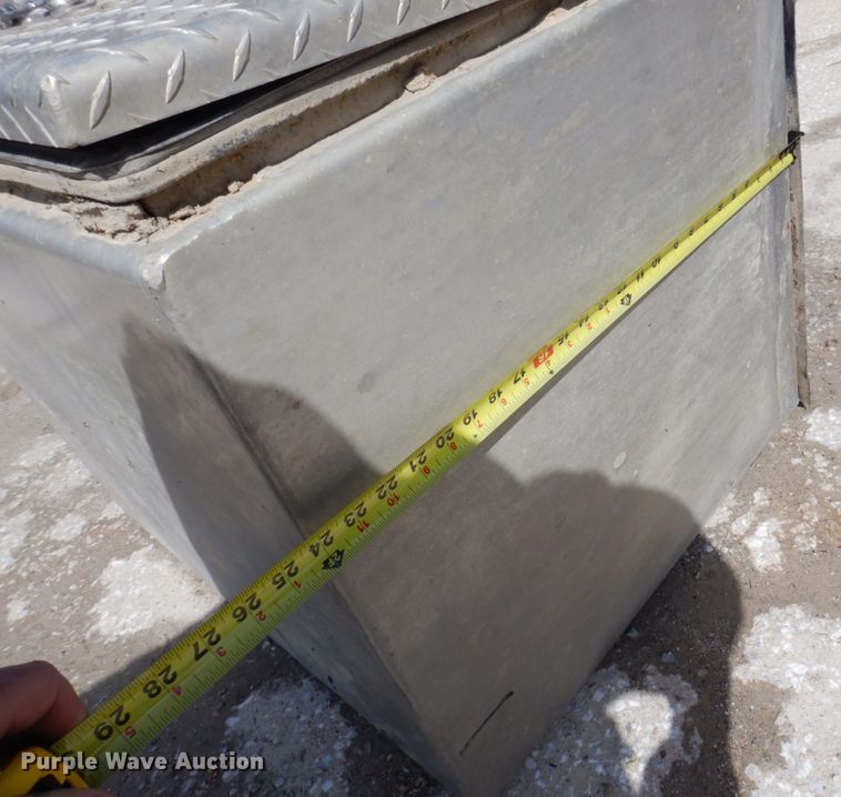 image for item MU9532 (3) toolboxes