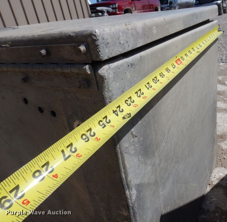 image for item MU9532 (3) toolboxes