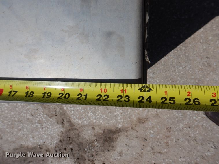 image for item MU9532 (3) toolboxes