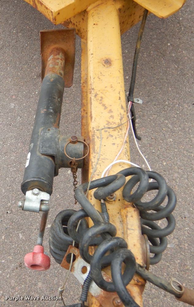 image for item MX9883 2000 Bandit 150XP  wood chipper