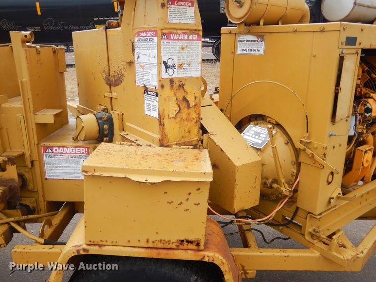 image for item MX9883 2000 Bandit 150XP  wood chipper