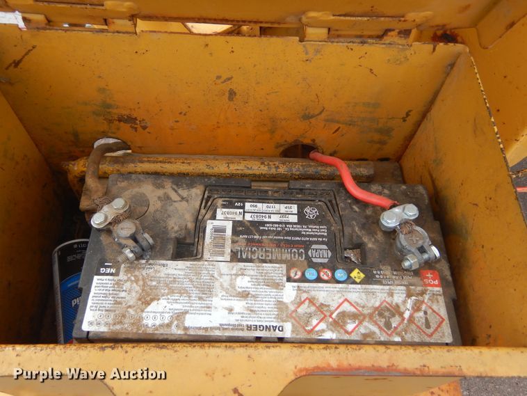 image for item MX9883 2000 Bandit 150XP  wood chipper