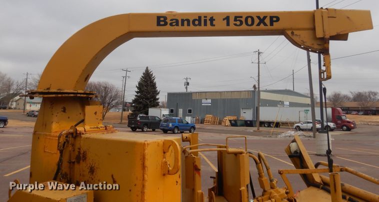 image for item MX9883 2000 Bandit 150XP  wood chipper