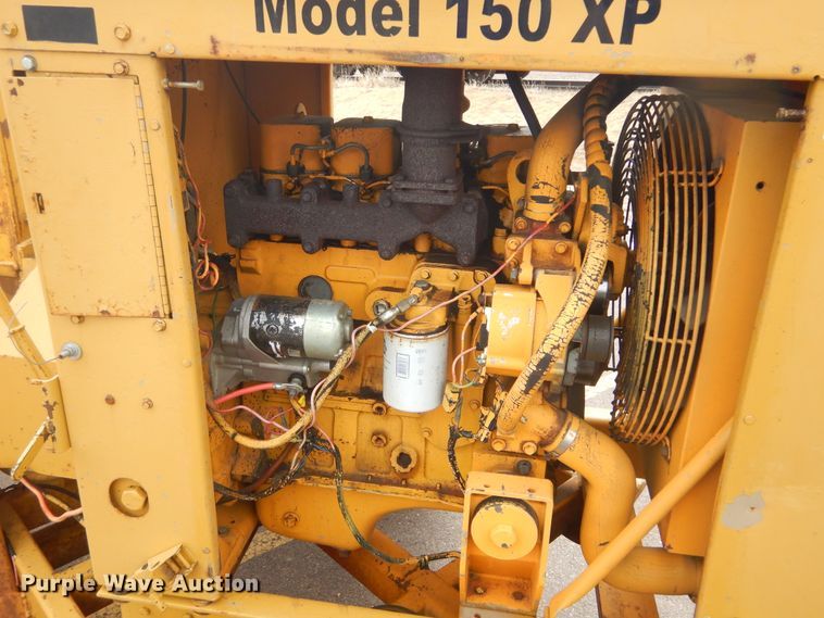 image for item MX9883 2000 Bandit 150XP  wood chipper